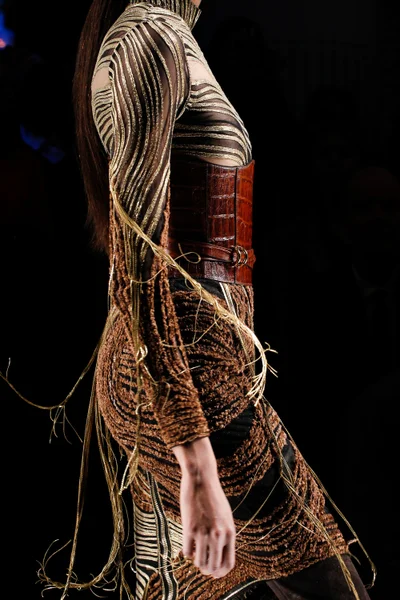 Look 20
